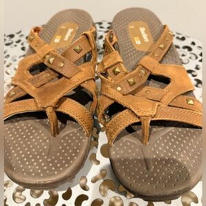 Skechers Reggae Rockin Soundstage Sandals size 9